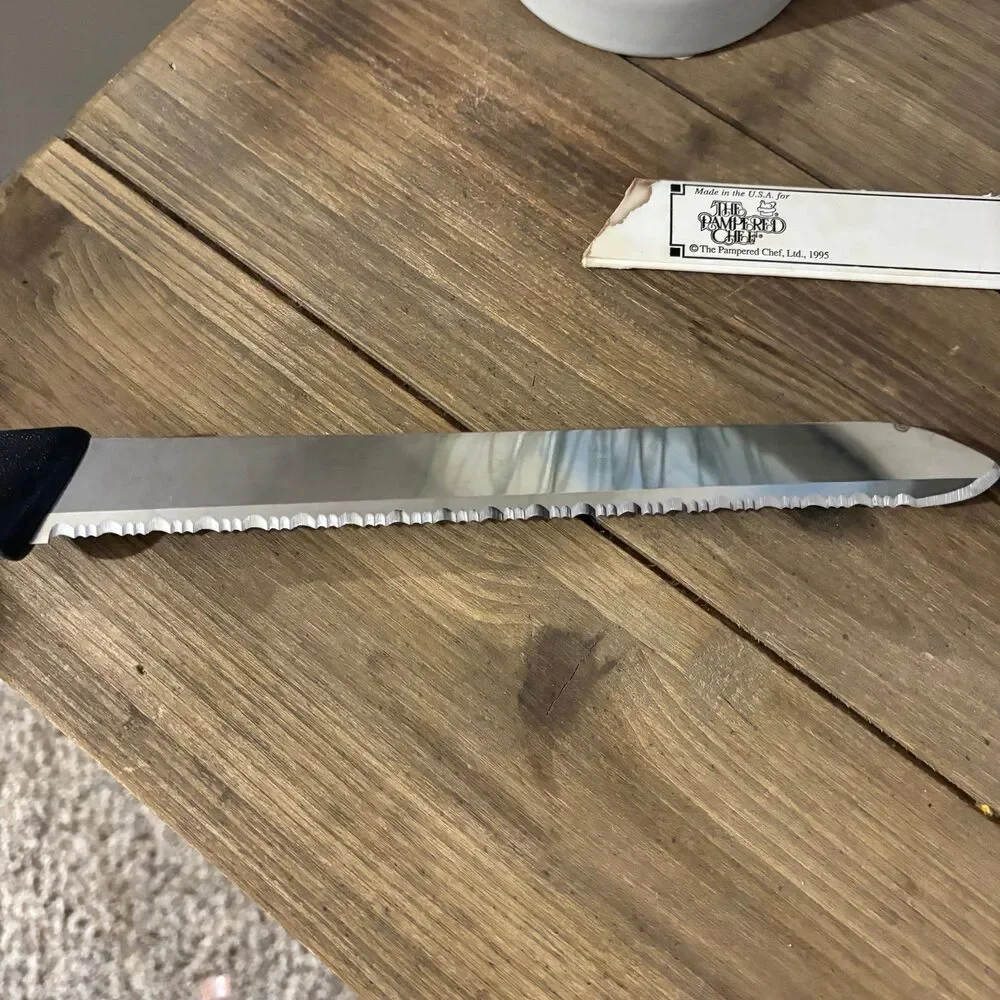 Vintage 1995 Pampered Chef Serrated Bread Knife 9” Stainless Steel